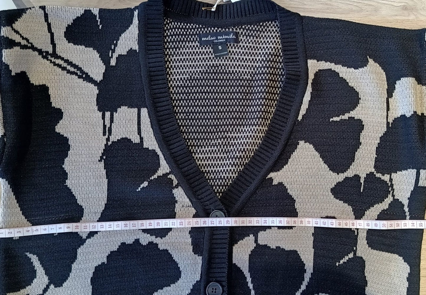 Perfecto Imperfecto Cardigan Beige / Negro Talla S/M #387