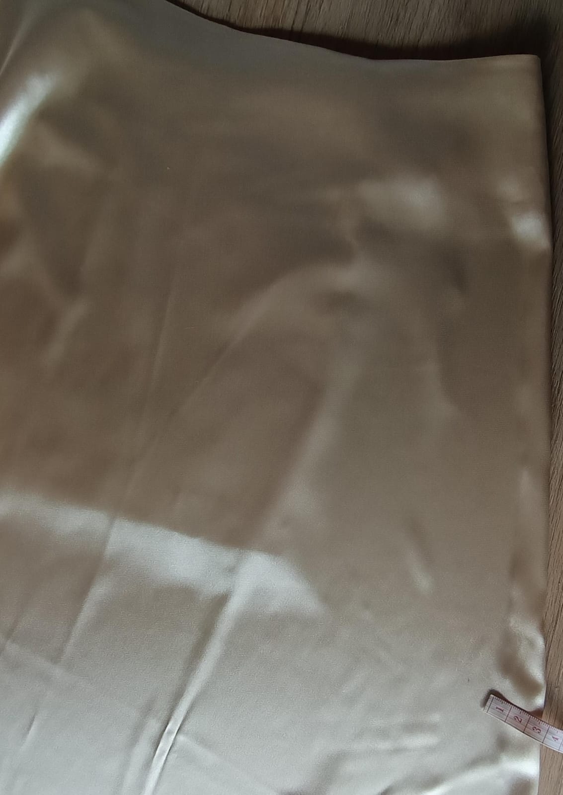 Perfecto Imperfecto Falda Lisa Nácar Talla S #420