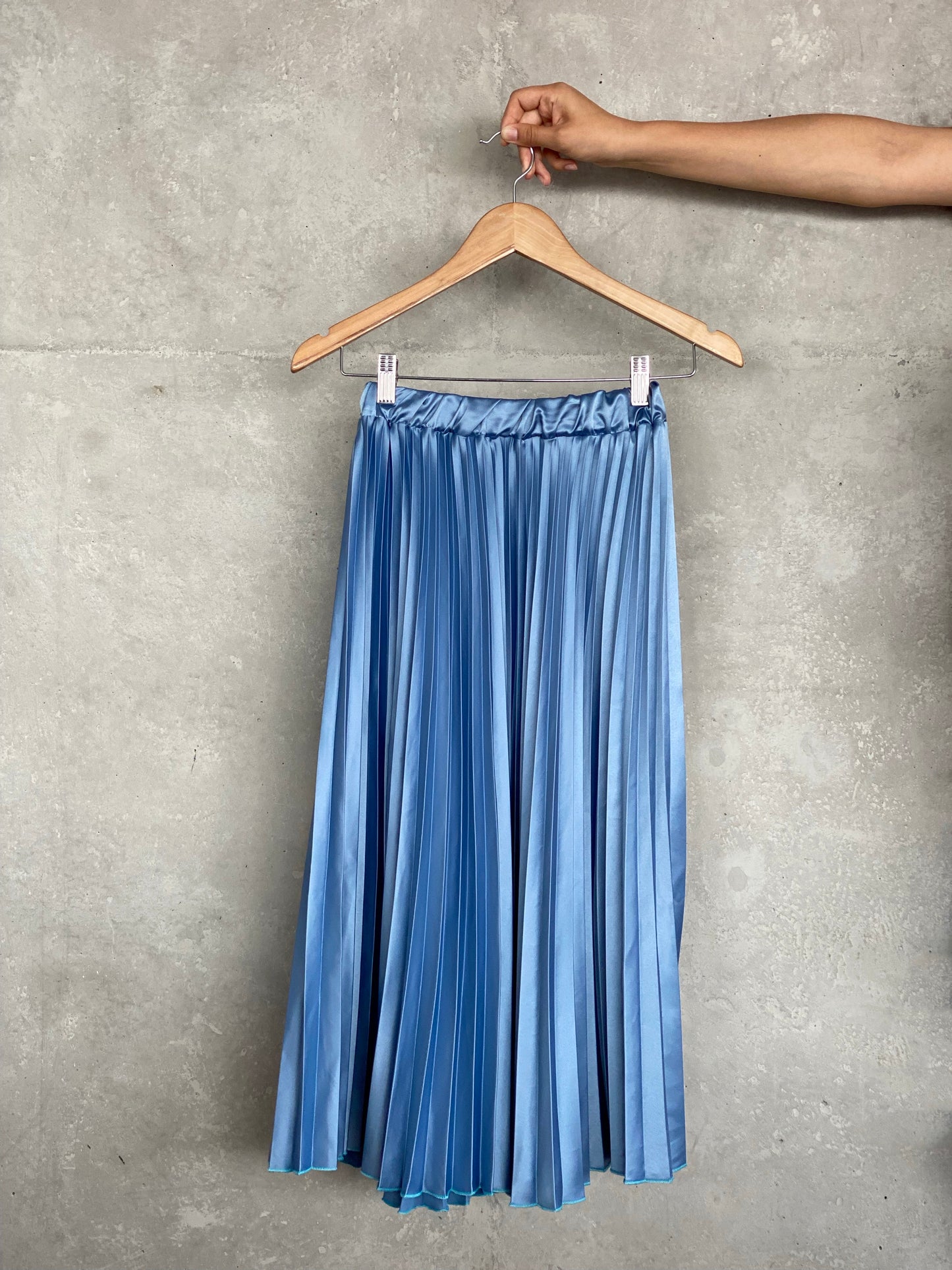 Perfecto Imperfecto Falda Plisada Azul #34 Talla S/M