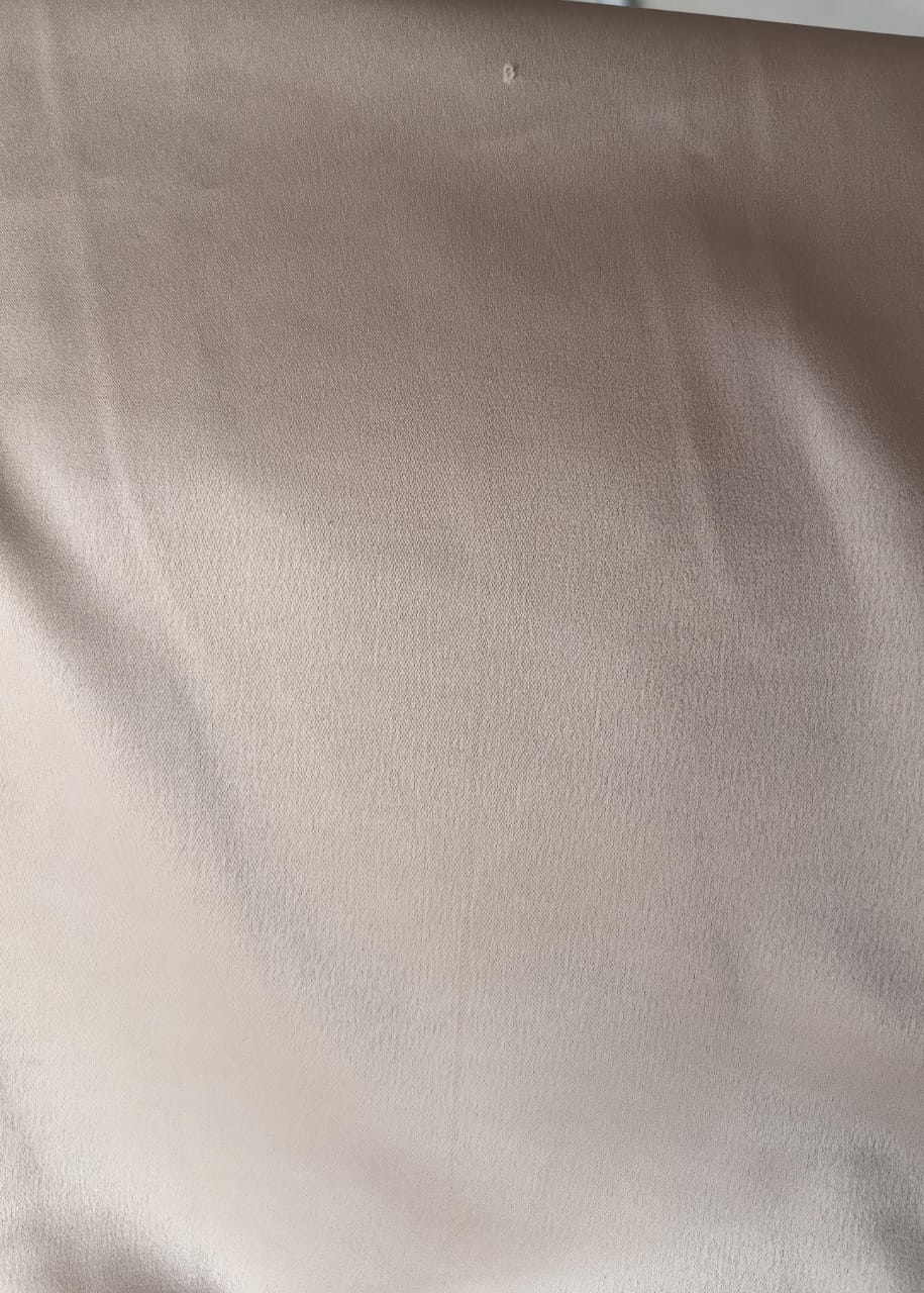 Perfecto imperfecto Falda Lisa Nácar Talla L #277