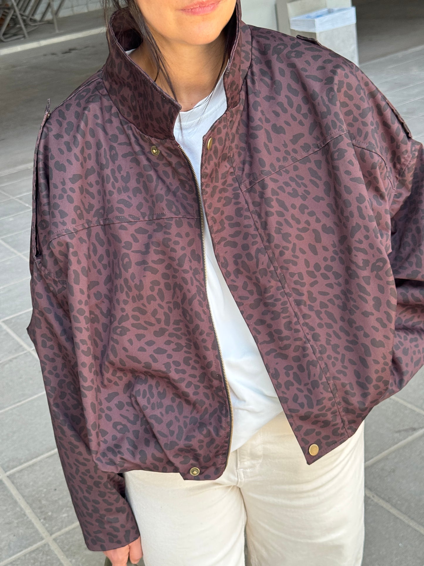 Chaqueta Bomber Leopardo (PRE-ORDER, entregas desde el 5 de Junio, no disponible envío express ni entrega inmediata)