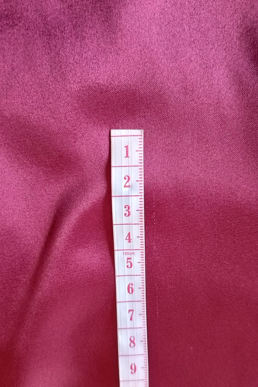 Perfecto Imperfecto Falda Lisa Vinotinto Talla L #400